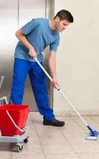 استخدام نگهبان سرایدارمسجد با مغازه
