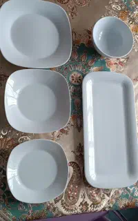 سرویس غذا خوری سرامیکی درجه1و میوه خوری77پارچه