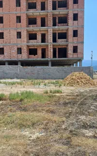 زمین ۱۴۰متری دهنه۷اماده به ساخت محدوده شهرک سلطانی