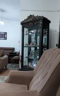 بوفه چوبی تمام شیشه ای پشت آیینه ای