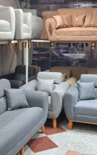 مبل تکیه‌ گاه شتری (CamelBack)