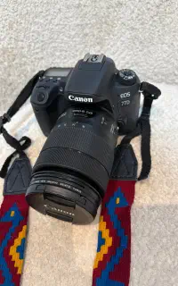 دوربین عکاسی 77D