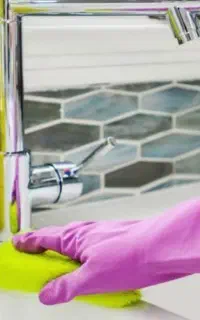 نیازمند نیروی کار خانم