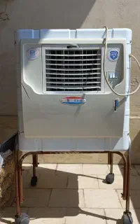 کولر آبی  سولان ۲۸۰۰  دارای پایه