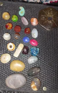 سنگ های کهنه و قدیمی