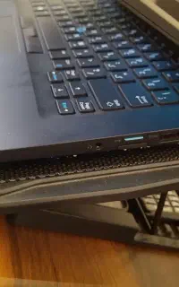 لپ تاپ Dell لمسی