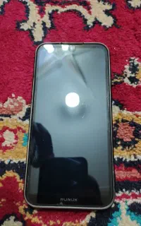 Honor 8s 32GB سالم و بدون ایراد