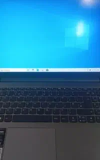 لپتاپ lenovo