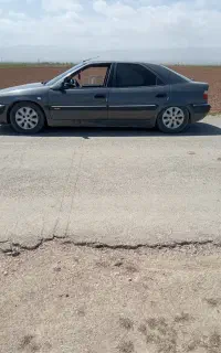 زانتیا ۲۰۰۰ مدل ۸۳