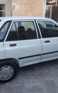 پراید مدل هشتاددو