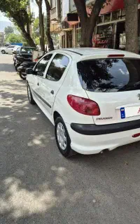 ۲۰۶سفارشی کروز دار مدل ۸۹ درحد خشک