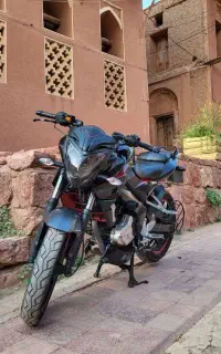Ns200
