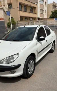 206 صندوقدار وی8 استثنایی مدل ۸۸