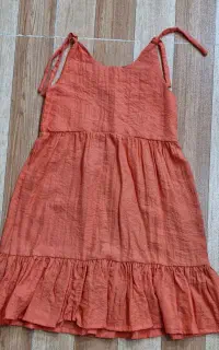 لباسهای دخترانه وارداتی و با کیفیت تا ۸سال