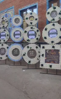 تشریفات عابدی کرایه انواع تاج گل مصنوعی و طبیعی