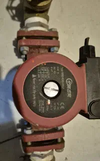 جارو استخری .پمپ برگشت استخر و مخزن تحت فشار پمپ