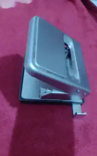 سوراخ کن محکم