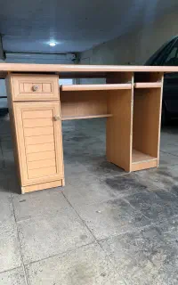 میز کامپیوتر