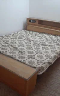 تخت خواب چوبی