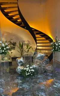 بادکنک آرایی و گل آرایی و آموزش بادکنک ارایی