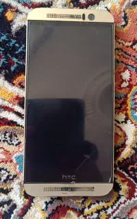 برد و تاج ال سی دی htc m9