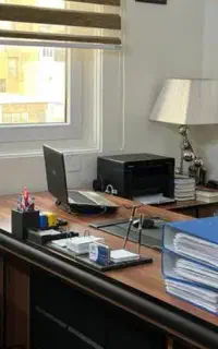 به یک منشی خانم نیازمندیم
