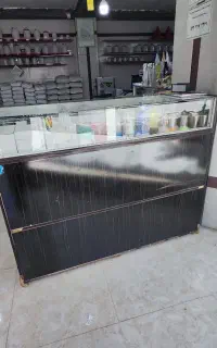 ویترین فروشگاهی