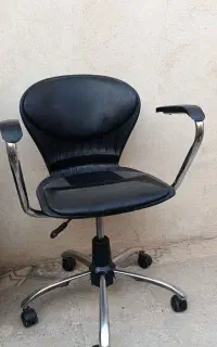 صندلی ادارای