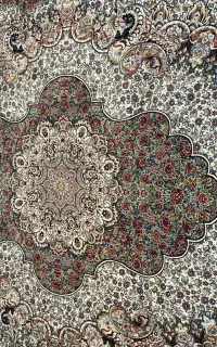 فرش ۹ متری ۷۰۰ شانه کاشان
