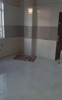 کاشی کاری دوغابی وچسبی وبین کابینتی