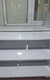 دو عدد ویترین فروخته میشود