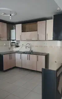 کابینت فلز محکم و سالم