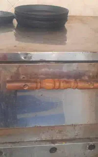 فرپیتزا صندوقی کاملا سالم