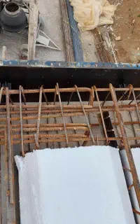 نیروی آرماتوربند