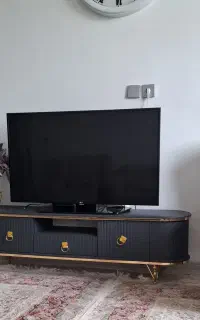 آینه کنسول ‌و میز تلوزیون