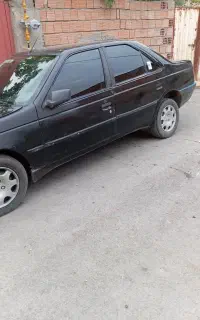 پژو ۴۰۵ مدل ۱۳۸۱ بیرنگ