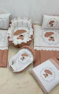 اغوشی قنداق سوئیسی