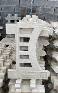 نرده و دورباغچه