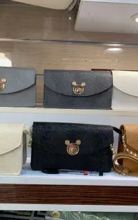 کفش وکیف