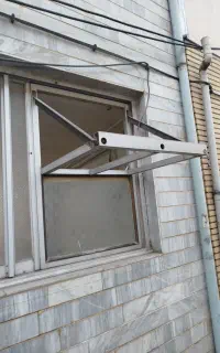 جاکولری پنجره ای