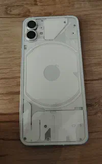 ناتینگ فون 1