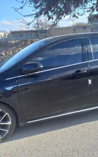 خدمات شیشه دودی خودرو