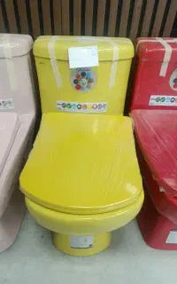 فرنگی در رنگ های مختلف