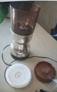 آسیاب قهوه و غیره در حد نو