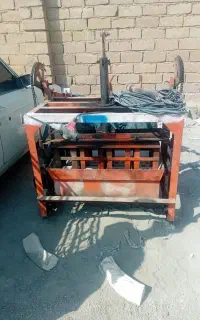 بلوک زنی کارگر استاد کار بلوک زن