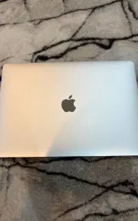 MacBook Air M1 نو نو کاملا سالم
