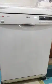 ماشین ظرفشویی بوش اصل آلمان در حد نو