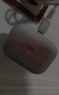 ایرپاد و گوشی