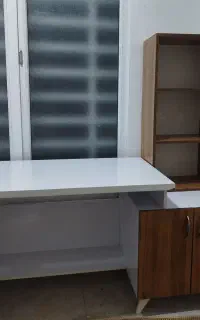میز تحریر شیک و جادار