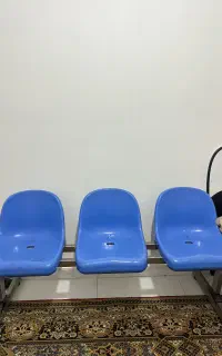 ۳ عدد صندلی ۳تایی جمعا ۹عدد